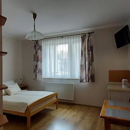 Karol Guest house *