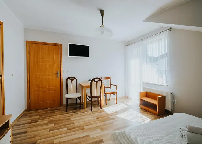 Karol Гостевой дом 3*