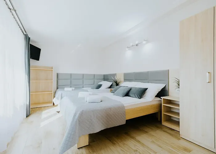 Karol 3* Карвиа