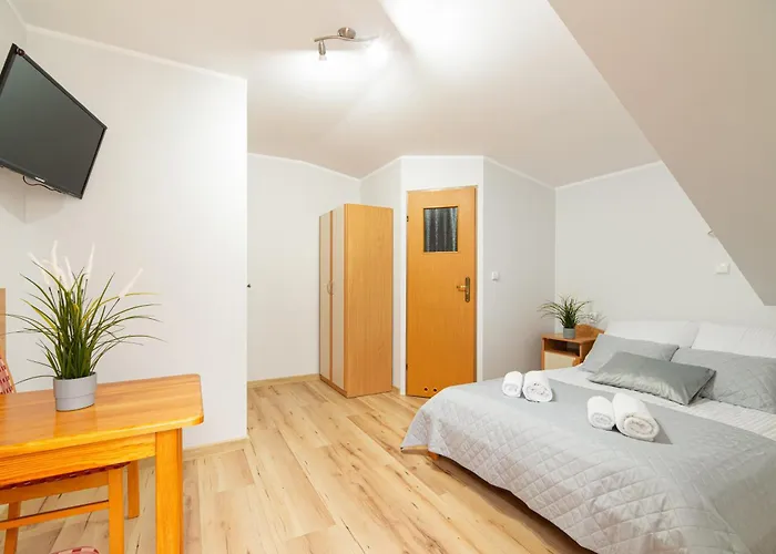 Karol 3* Карвиа